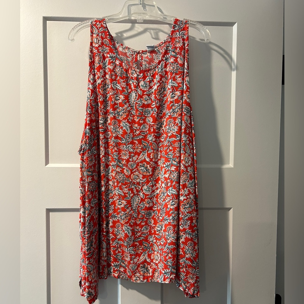 Asymmetrical hem red tank top from old navy